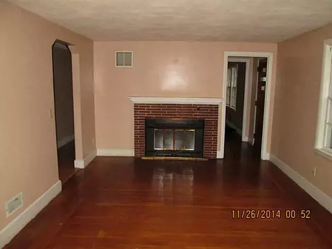 59 Yellowstone Ave, Warwick, RI 02888 photo 3