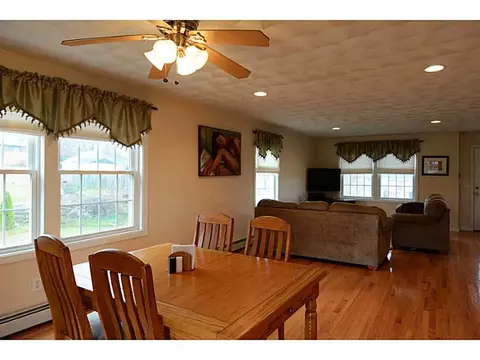 75 Tower St, Westerly, RI 02891 photo 6