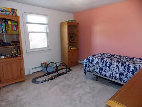 175 Providence Ave, Riverside, RI 02915 photo 8