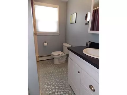 175 Providence Ave, Riverside, RI 02915 photo 11