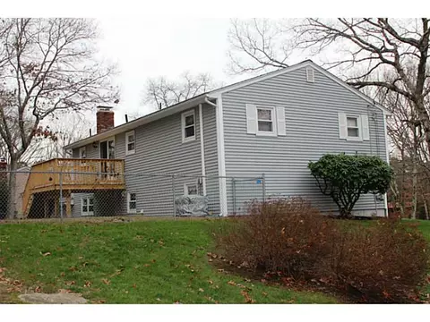10 Daniel Dr, Coventry, RI 02816 photo 3