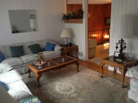 33 Waco Rd, Warwick, RI 02889 photo 3