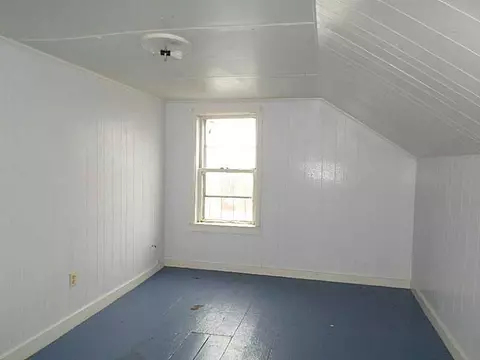 12 Miller Ln, Woonsocket, RI 02895 photo 11