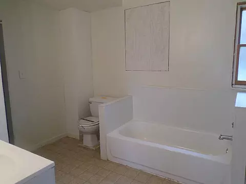 12 Miller Ln, Woonsocket, RI 02895 photo 8