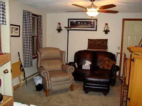 94 Whitehead Rd, Coventry, RI 02816 photo 3