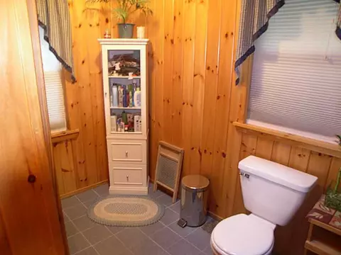 2 Hillside Ave, Coventry, RI 02816 photo 10