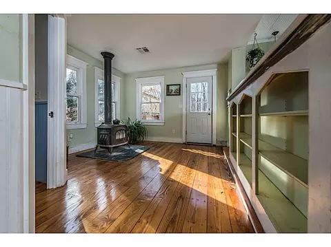 350 Eagle Peak Rd, Pascoag, RI 02859 photo 8
