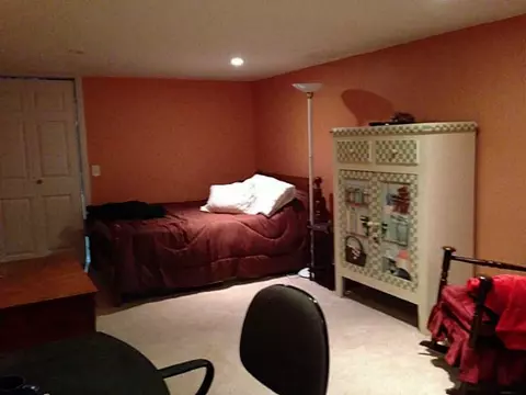 4 Brewster Dr, Warwick, RI 02889 photo 22