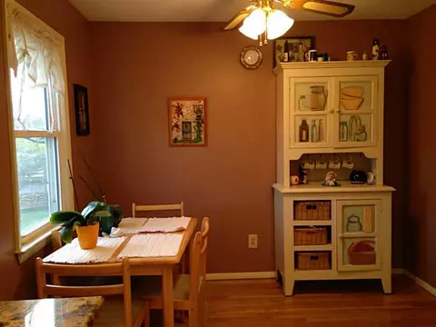 4 Brewster Dr, Warwick, RI 02889 photo 6