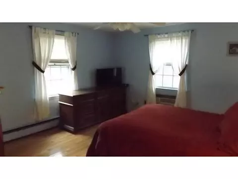137 Highland Ave, Warwick, RI 02886 photo 7