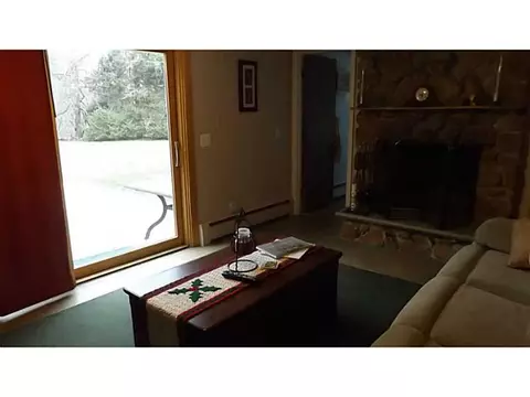 137 Highland Ave, Warwick, RI 02886 photo 11