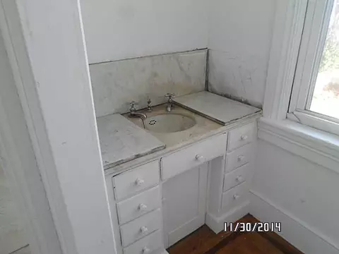83 Earle St, Woonsocket, RI 02895 photo 19