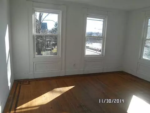 83 Earle St, Woonsocket, RI 02895 photo 25