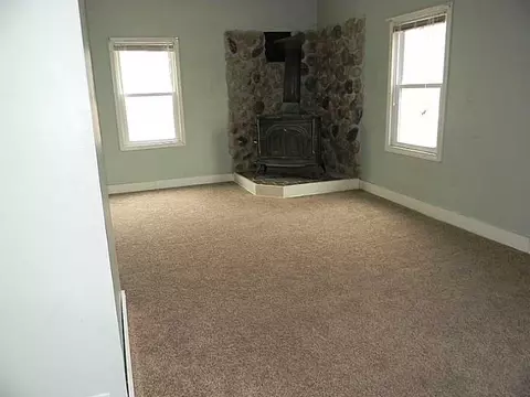 46 Pierce St, Coventry, RI 02816 photo 2