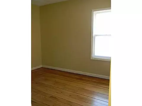 46 Pierce St, Coventry, RI 02816 photo 5
