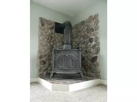 46 Pierce St, Coventry, RI 02816 photo 3