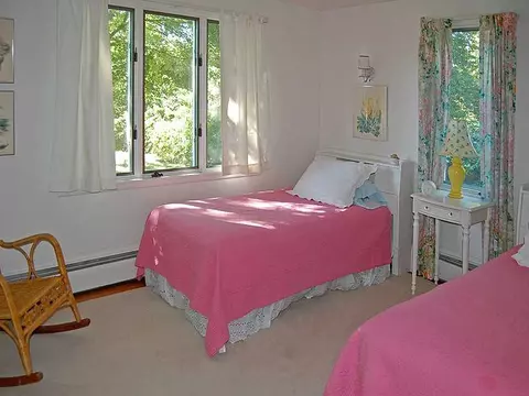 12 Williams Ave, Westerly, RI 02891 photo 12