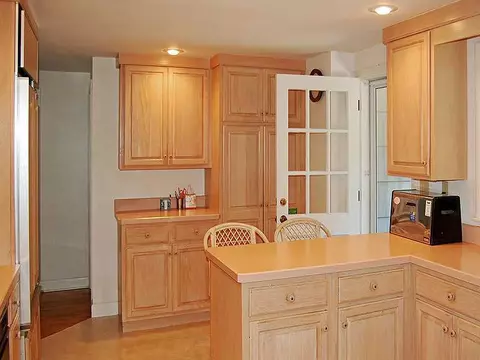 12 Williams Ave, Westerly, RI 02891 photo 6