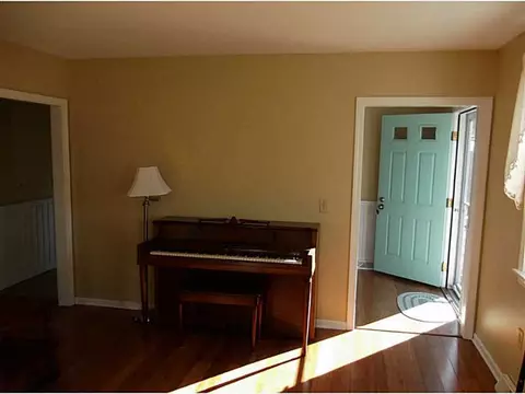 73 Benson Ave, Westerly, RI 02891 photo 6