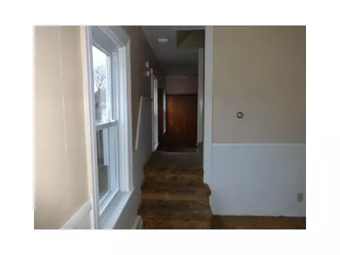 320 Long St, Warwick, RI 02886 photo 11