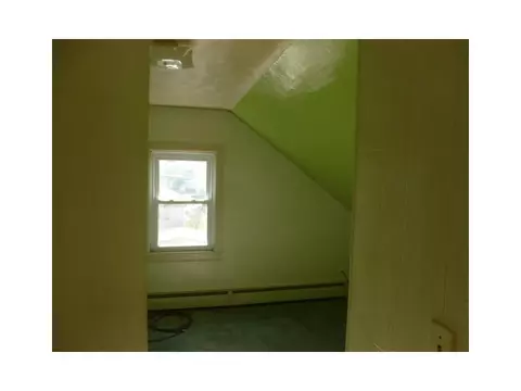 320 Long St, Warwick, RI 02886 photo 19