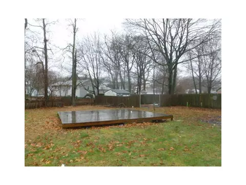 96 Lyman Ave, Warwick, RI 02888 photo 3