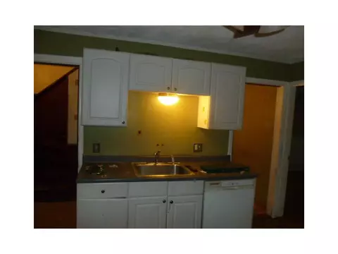 96 Lyman Ave, Warwick, RI 02888 photo 15