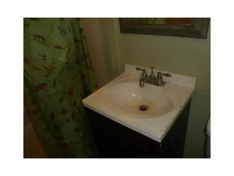 96 Lyman Ave, Warwick, RI 02888 photo 17