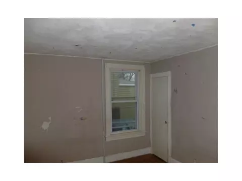 96 Lyman Ave, Warwick, RI 02888 photo 18