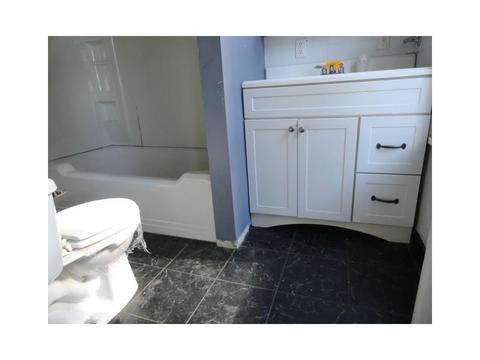 501 Front St, Woonsocket, RI 02895 photo 18