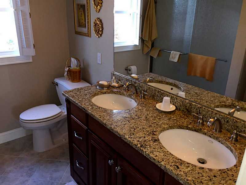 24 Crestview Dr, Westerly, RI 02891 photo 20