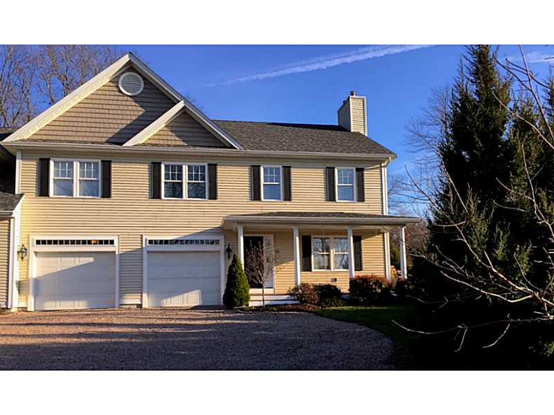 24 Crestview Dr, Westerly, RI 02891 photo 1