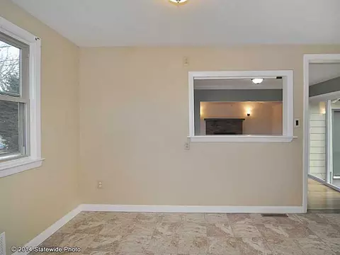 120 Cushing Rd, Warwick, RI 02888 photo 8