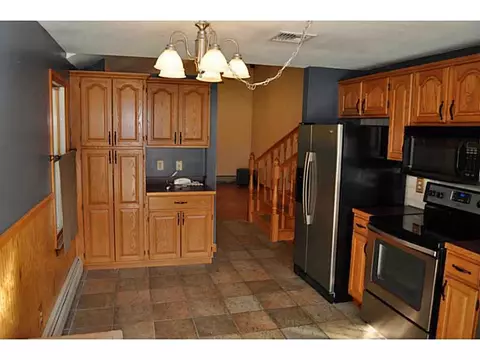 100 S Killingly St, Foster, RI 02825 photo 4