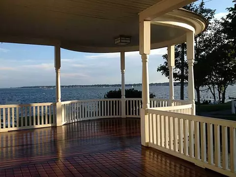 27 15th Ave, Warwick, RI 02886 photo 1
