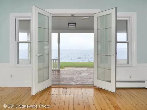 27 15th Ave, Warwick, RI 02886 photo 8