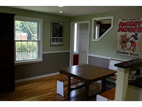 29 Douglas Rd, Warwick, RI 02886 photo 5