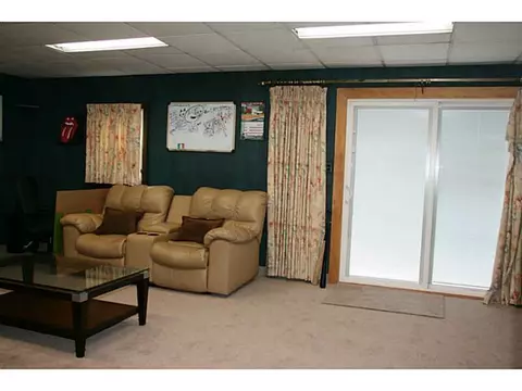 29 Douglas Rd, Warwick, RI 02886 photo 8