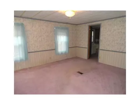 83 Wright Way, Coventry, RI 02816 photo 8