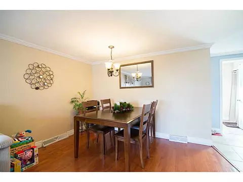 7 Spring St, Riverside, RI 02915 photo 13