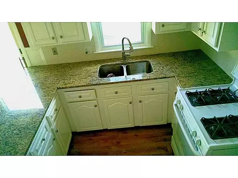 86 Foxcroft Ave, Warwick, RI 02889 photo 9