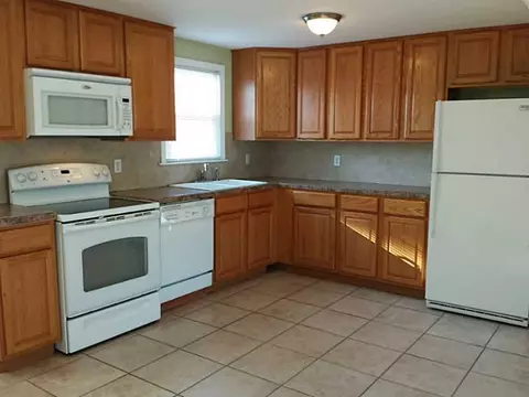 49 Duncan Rd, Warwick, RI 02886 photo 10
