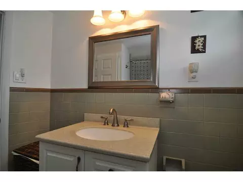 132 Holmes Rd, Warwick, RI 02888 photo 22