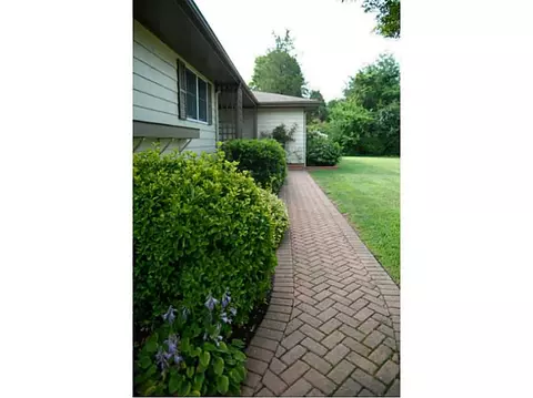 2 Westview Dr, Westerly, RI 02891 photo 14