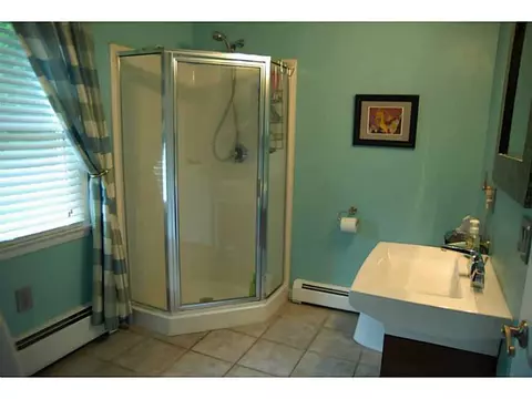 2 Westview Dr, Westerly, RI 02891 photo 12