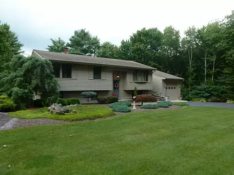 450 Tarklin Rd, Burrillville, RI 02830 photo 21