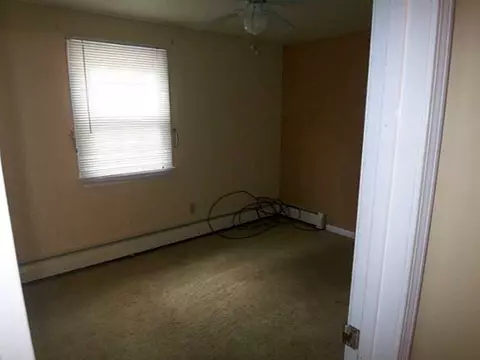 45 State St, Warwick, RI 02889 photo 11