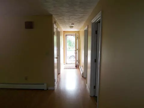 45 State St, Warwick, RI 02889 photo 8
