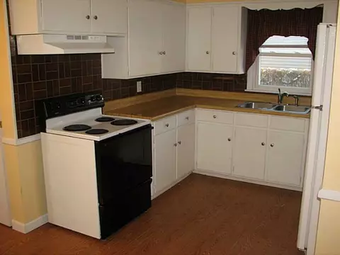 59 Patton Rd, Woonsocket, RI 02895 photo 8