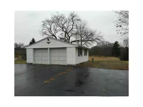 309 Brick Top Rd, Windham, CT 06280 photo 4